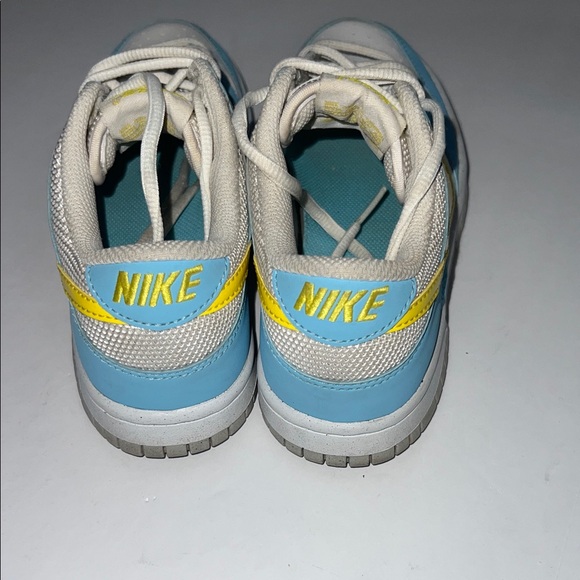 Nike Kids Dunk Low Homer Simpson Sneakers 3.5Y - Picture 2 of 8